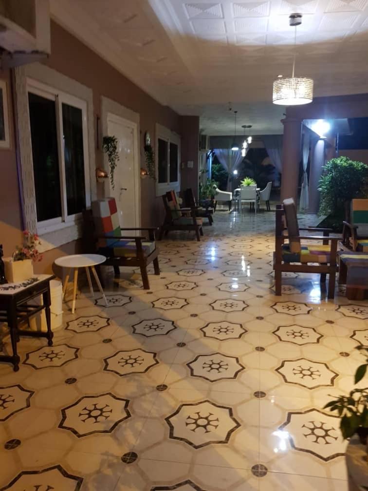 Nana Adu Guest House Koforidua Exterior foto